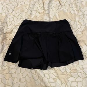 Black Lululemon Tennis Skirt